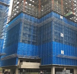 鷹架內部交叉拉桿拆除前安全措施